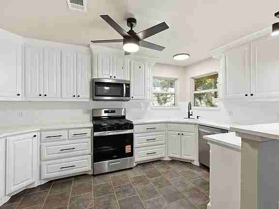 8875 Fm 2450 - Photo 5 of 16