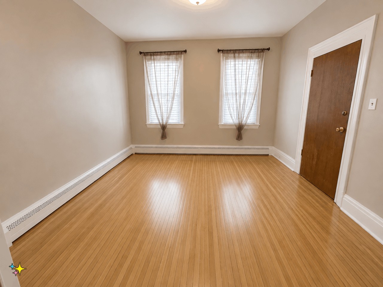 812 Ferry St #1 - Photo 4 of 29
