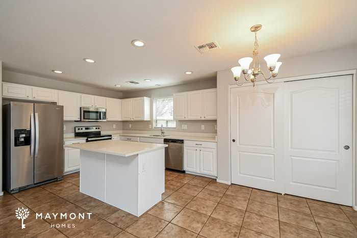 3834 E Rose Quartz Ln - Photo 4 of 13