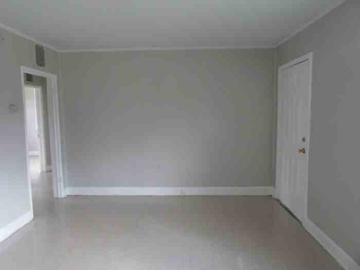 1 Dixie Dr #B - Photo 4 of 9