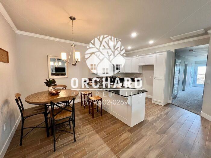 3001 N Conway Dr - Photo 3 of 13