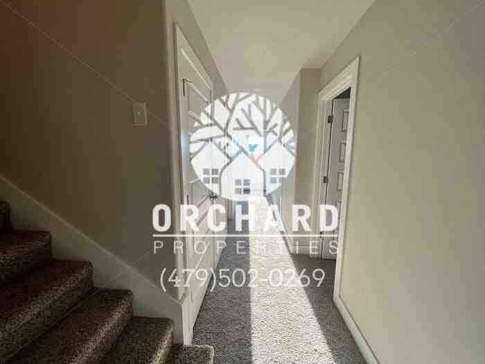 3001 N Conway Dr - Photo 7 of 13