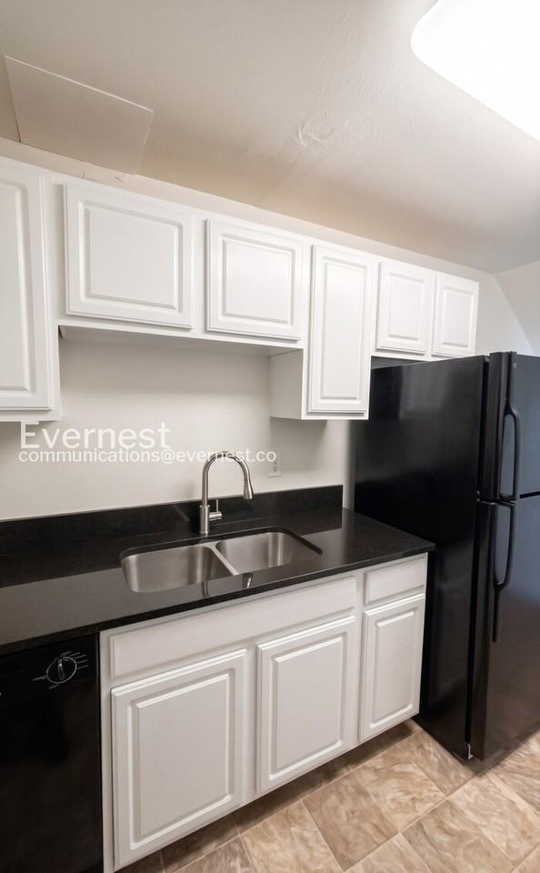 3516 E Richmond Rd #20 - Photo 7 of 18