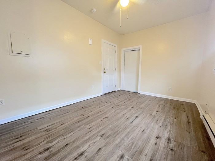 1526 W 40th St #2B - Photo 6 of 17