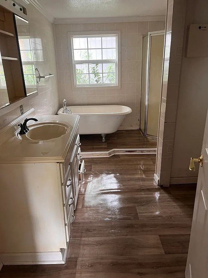 100 Calhoun St - Photo 6 of 10