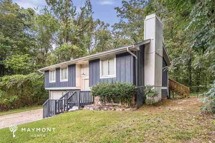 432 Shelterwood Cir - Photo 2 of 3