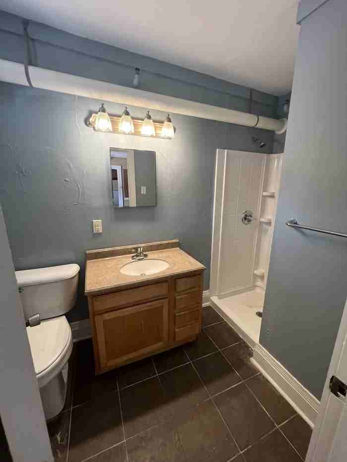 1039 Hamilton St #1 - Photo 4 of 4