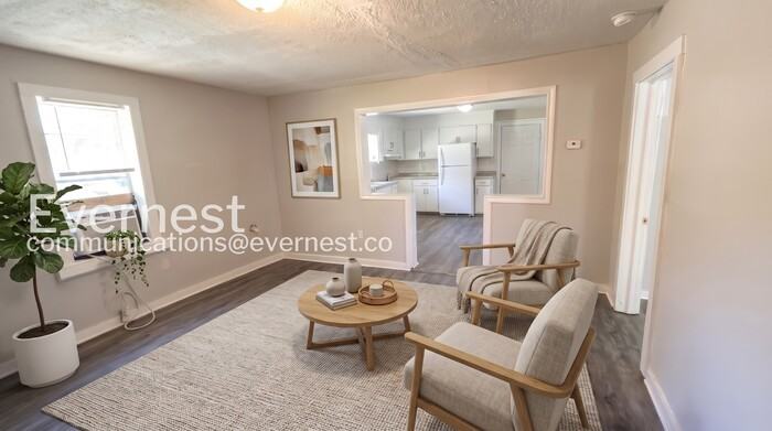 9609 Short St - Photo 2 of 15