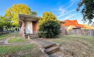 featured image of 808 Fort Wood St
