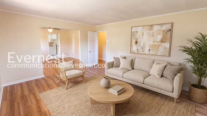 808 Fort Wood St - Photo 4 of 20