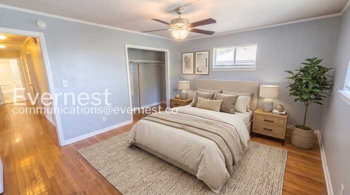 808 Fort Wood St - Photo 6 of 20