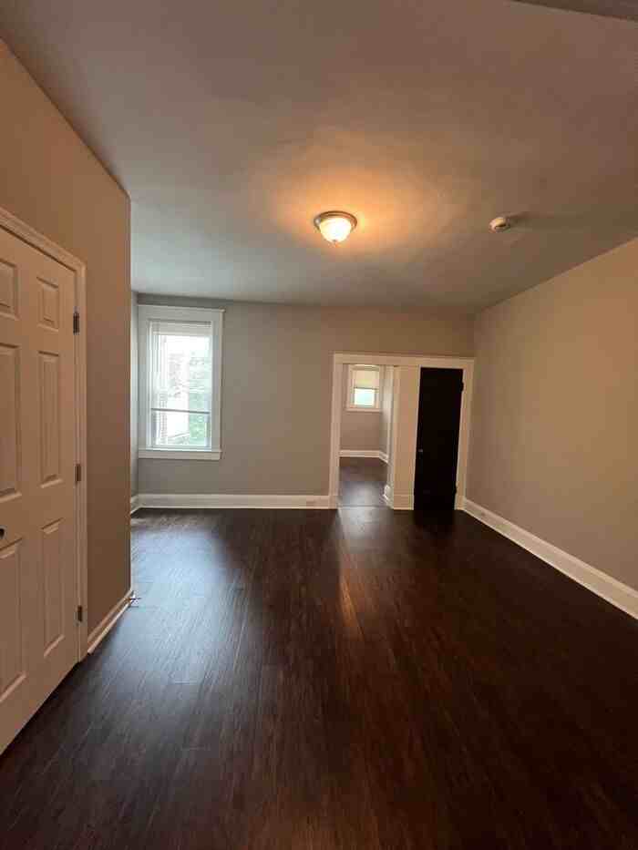 1399 Homestead St - Photo 3 of 20