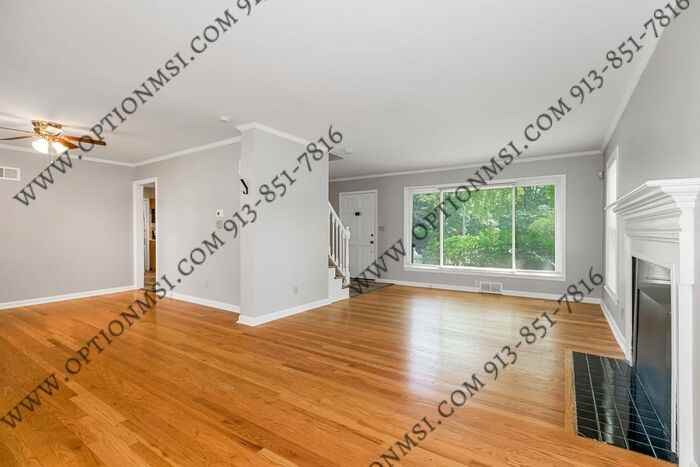 6820 Wornall Rd - Photo 6 of 30