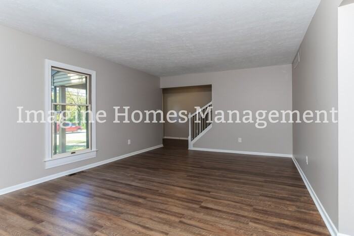 1360 8 Mile Rd - Photo 4 of 21