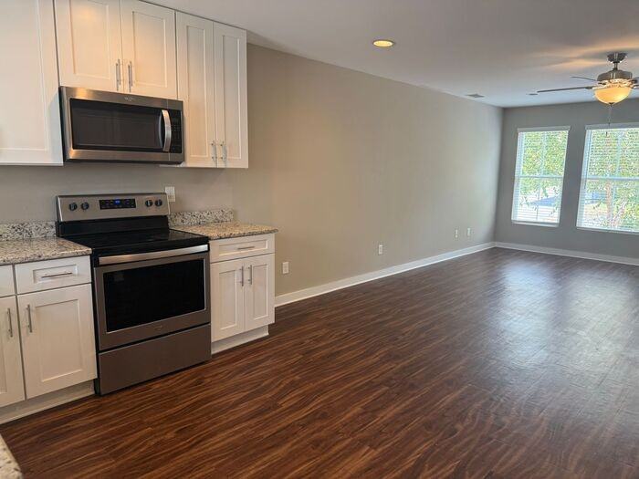 309 Myatt Dr #G - Photo 6 of 24