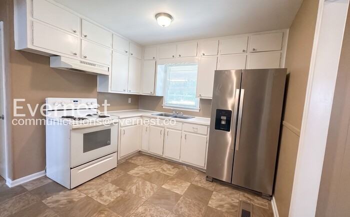 2429 3rd Pl Nw - Photo 5 of 23