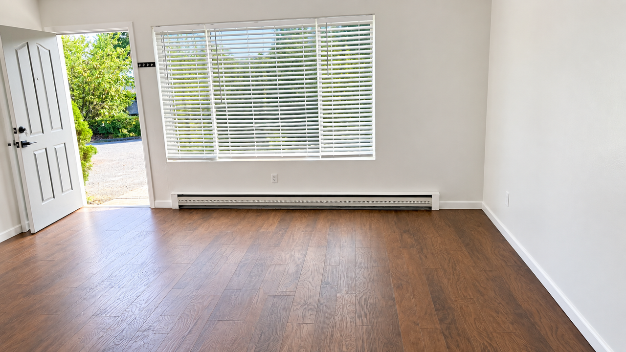 12830 Sw Grant Ave #1 - Photo 2 of 11