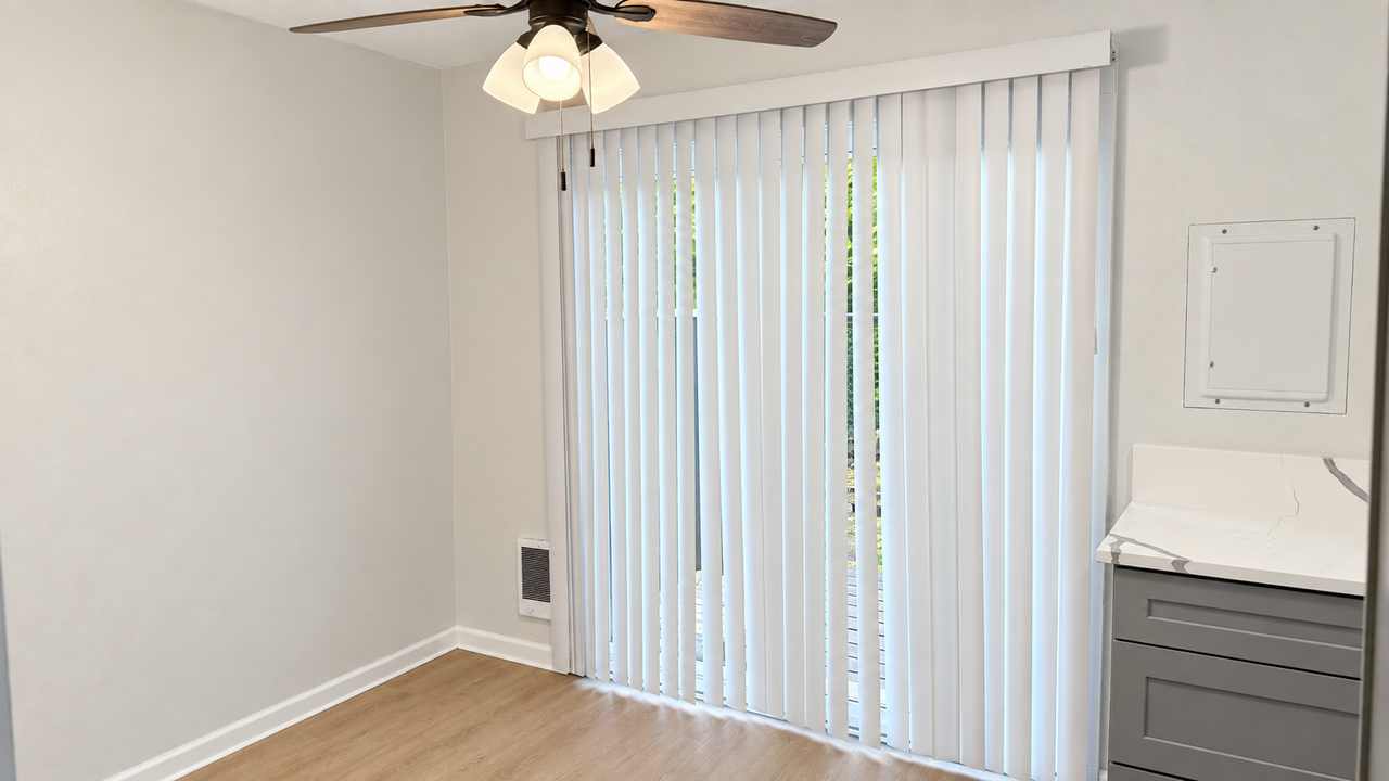 12830 Sw Grant Ave #1 - Photo 6 of 11