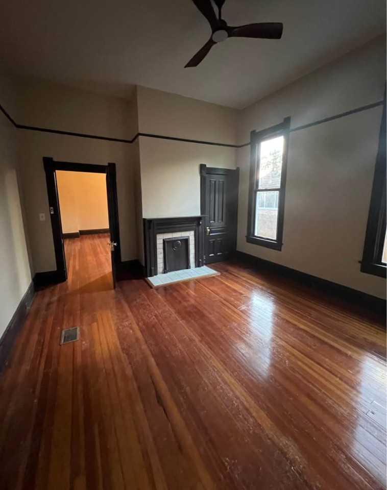 1014 Poplar Drive - Photo 3 of 5