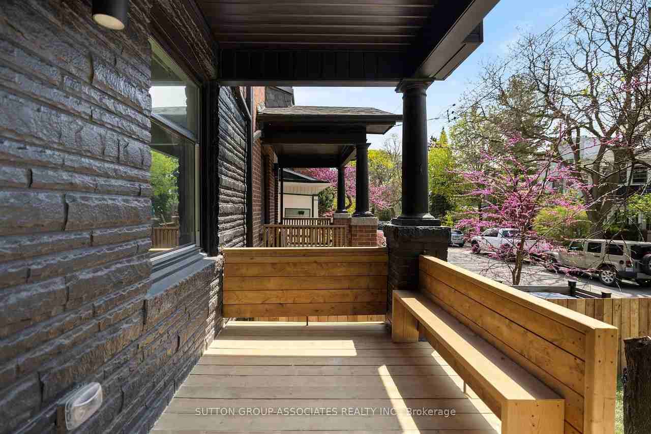 853 Manning Avenue - Photo 2 of 26