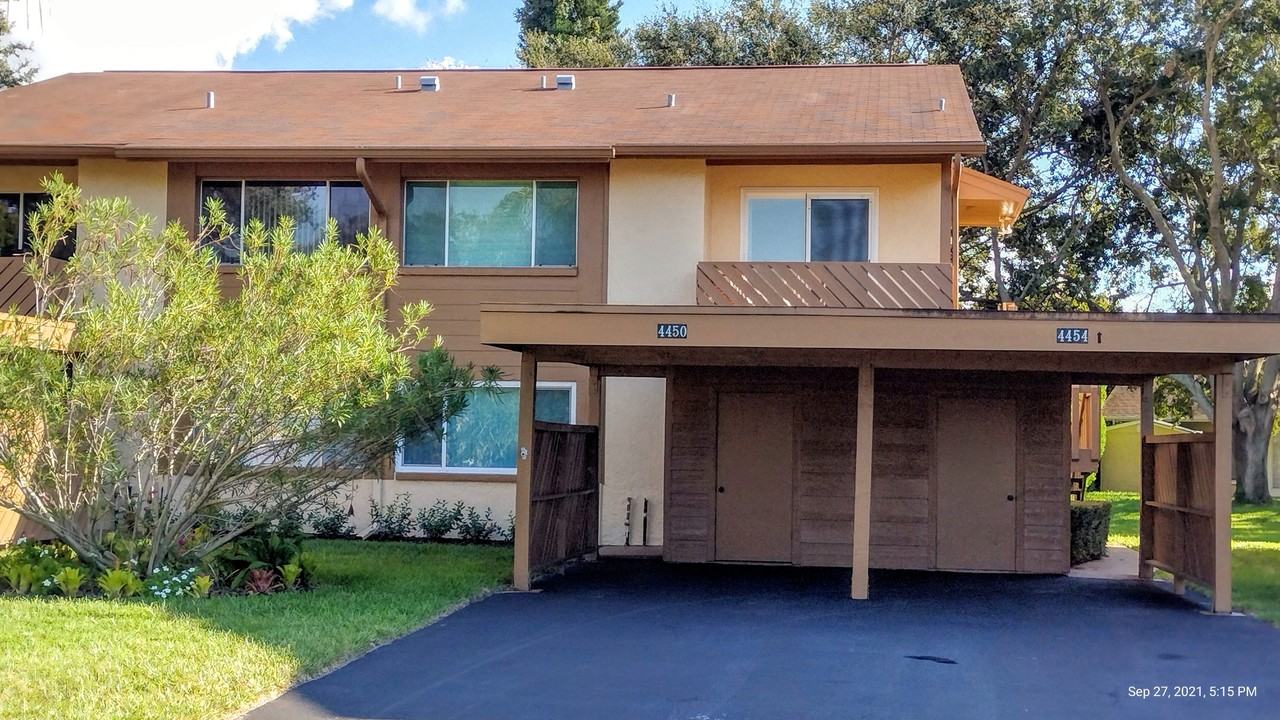 4454 Pelorus Dr #11
