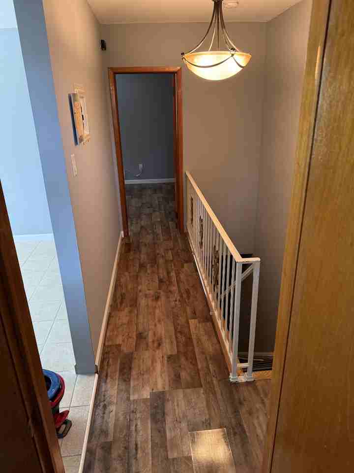 2713 S Alder St #2 - Photo 2 of 11