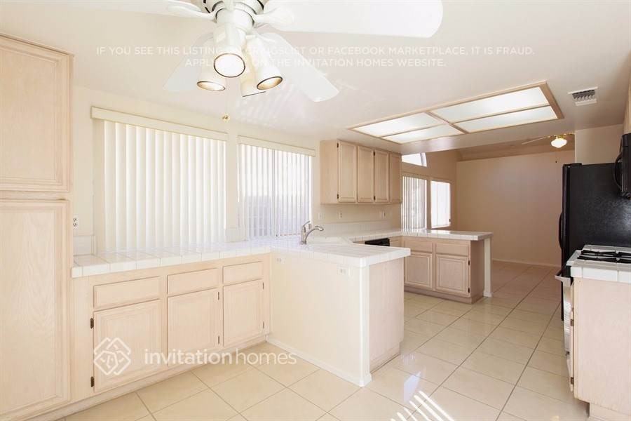 4549 Special Ct - Photo 5 of 18