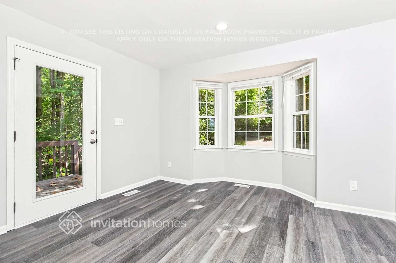 416 Westonridge Run - Photo 6 of 17