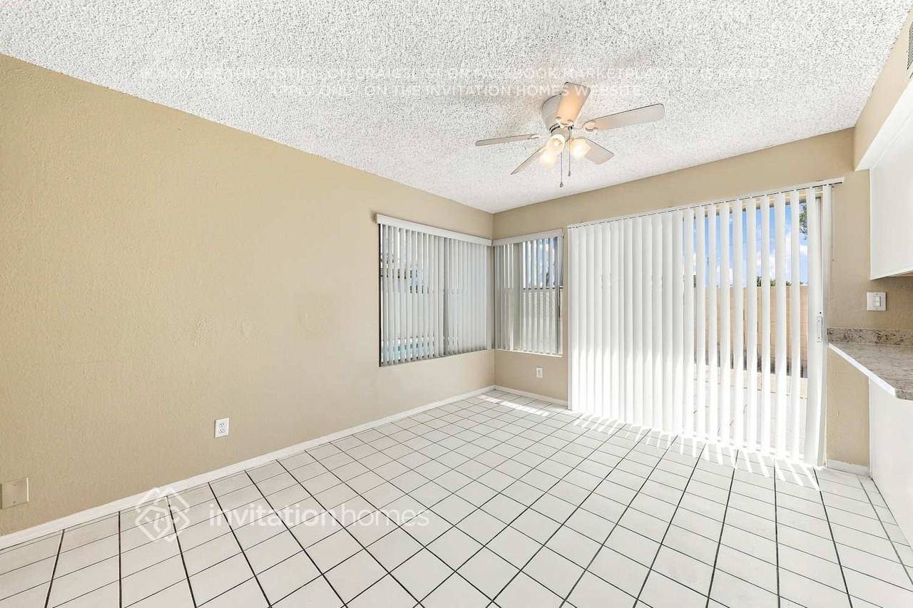 3115 W Becker Ln - Photo 5 of 17