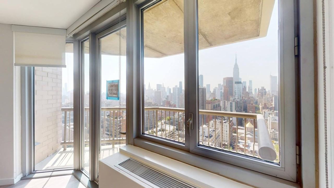 E 34th St #21C - Photo 2 of 10