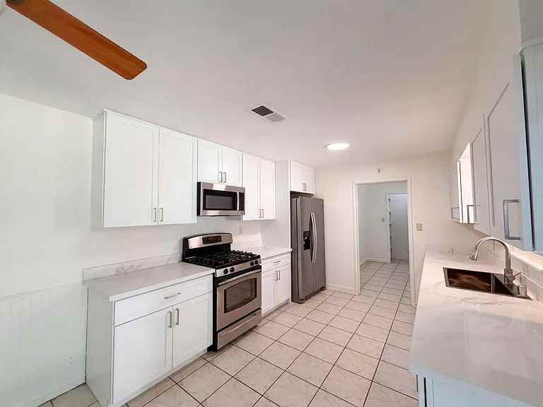 719 Crescent Avenue - Photo 2 of 9