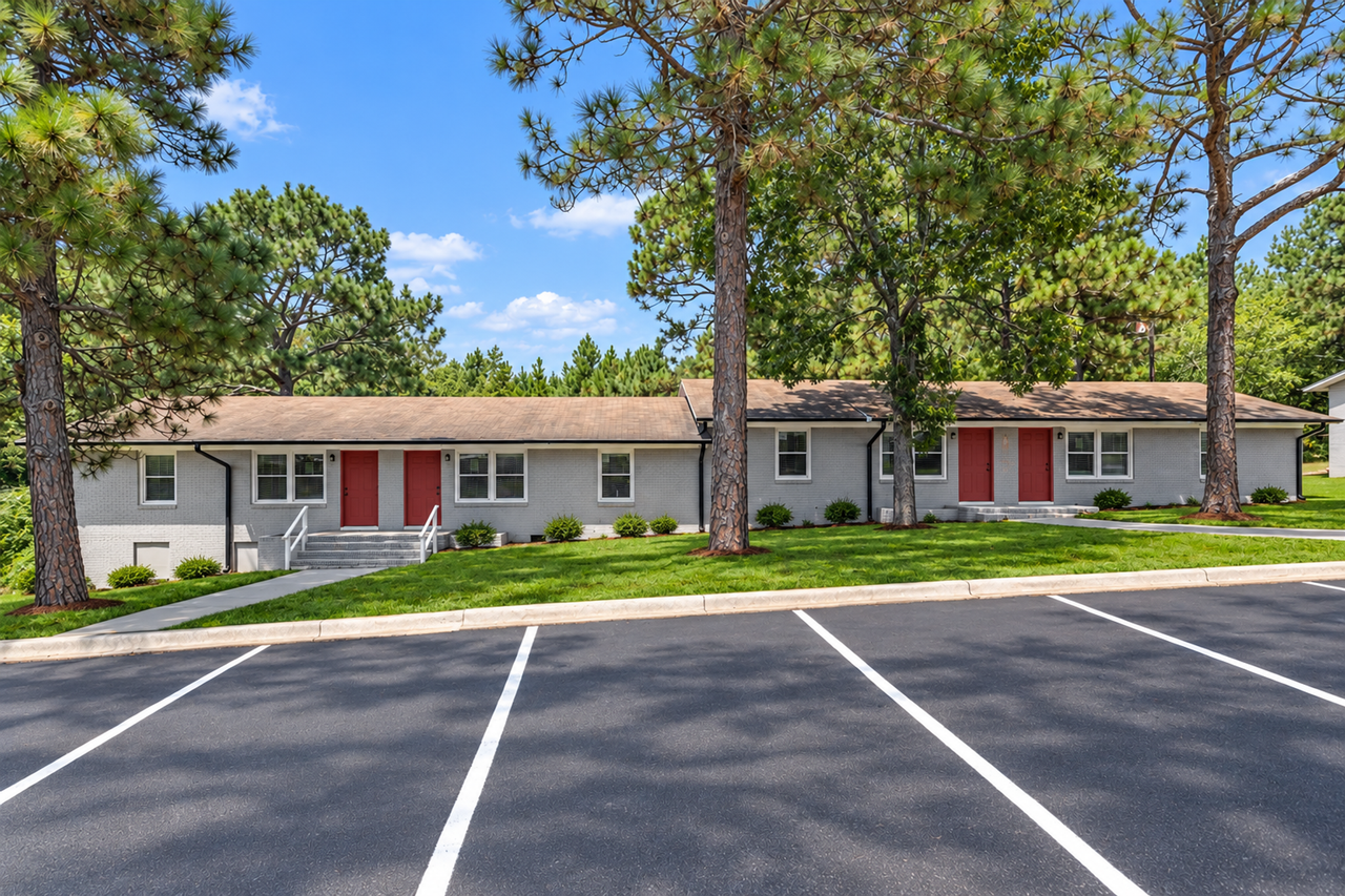 Liberty Point Apartments | Near Fort Bragg - Photo 6 of 45