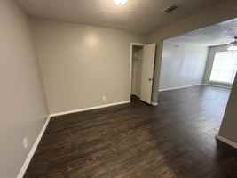 featured image of 1809 W Schunior St #0402