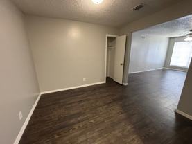 1809 W Schunior St #0402 - Photo 1 of 1