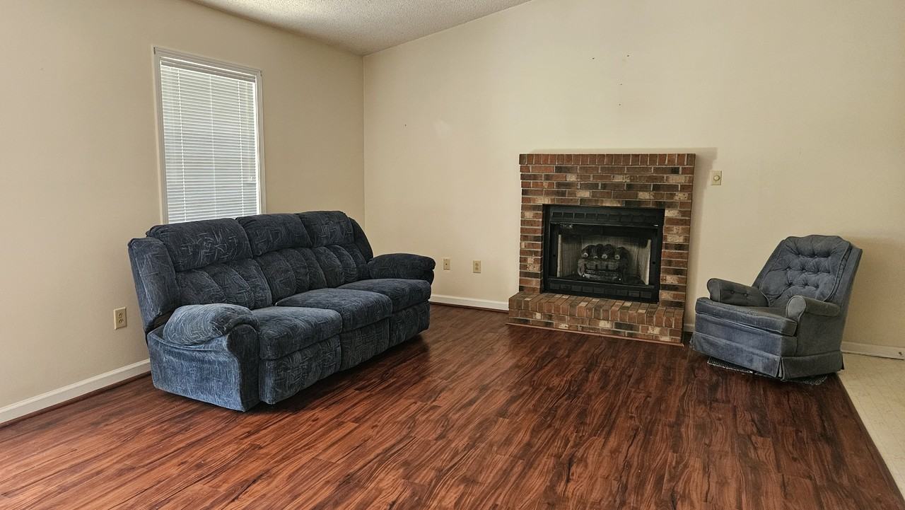 713 Mill Creek Rd #1 - Photo 3 of 27