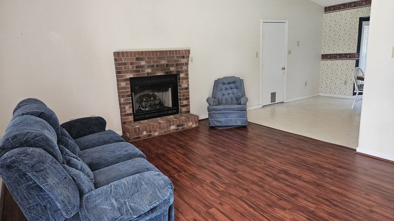 713 Mill Creek Rd #1 - Photo 4 of 27