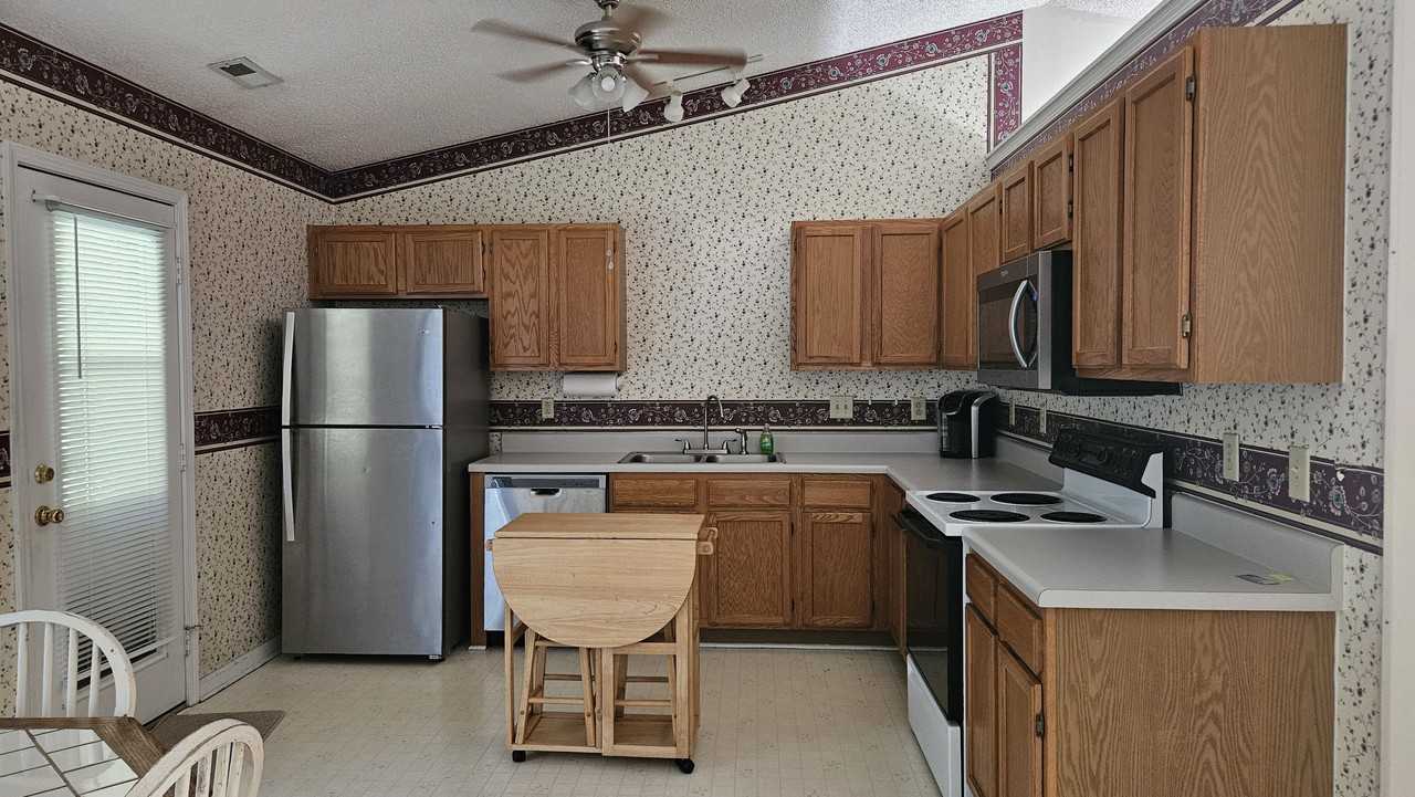 713 Mill Creek Rd #1 - Photo 6 of 27