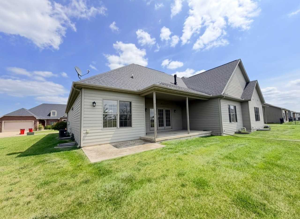 3813 Liberty Cir - Photo 3 of 20