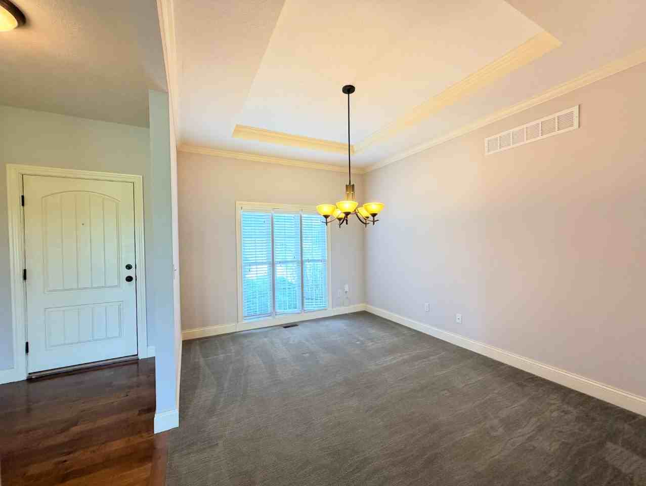 3813 Liberty Cir - Photo 5 of 20