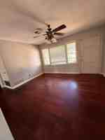 featured image of 4208 Parkway Dr