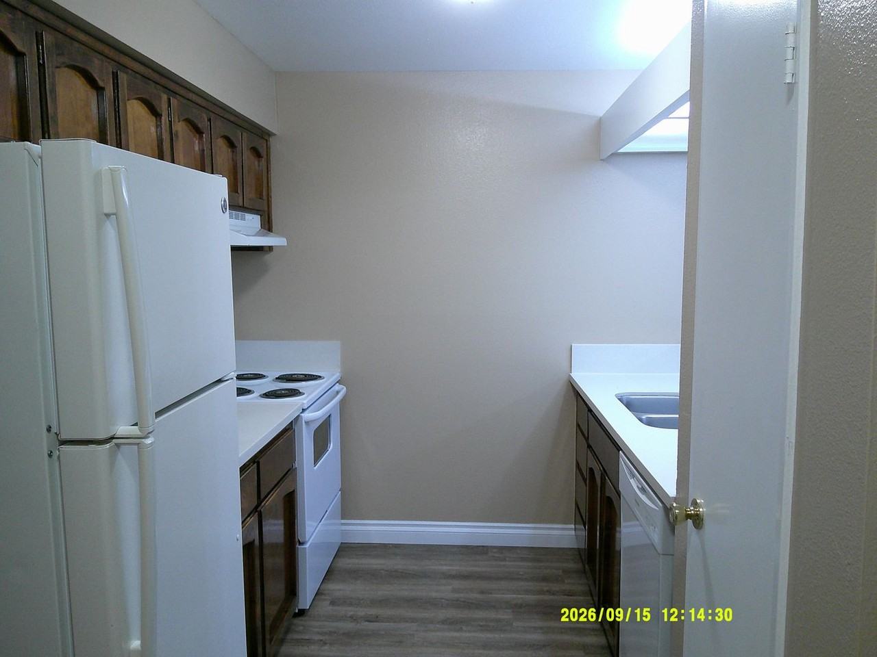 Irish Hills Hamlet Apartments - Photo 3 of 21