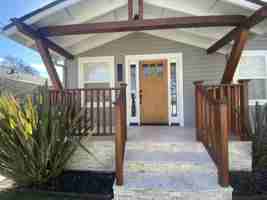 featured image of 1026 Iris St #1