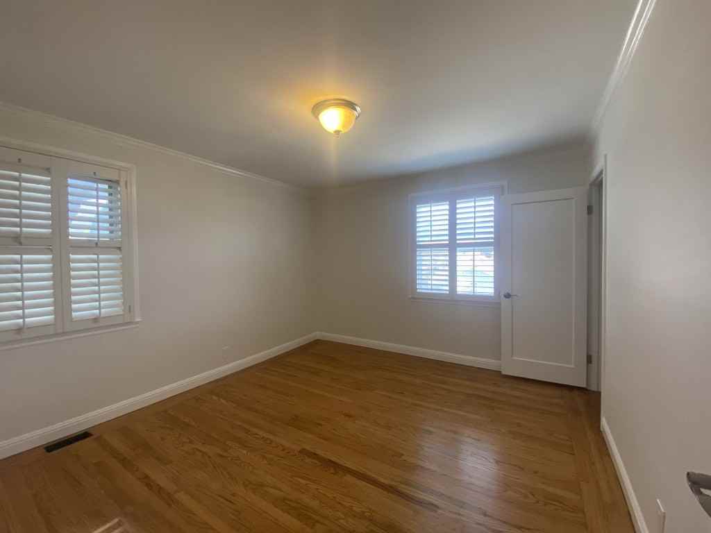 738 Sycamore Ave #1 - Photo 7 of 17