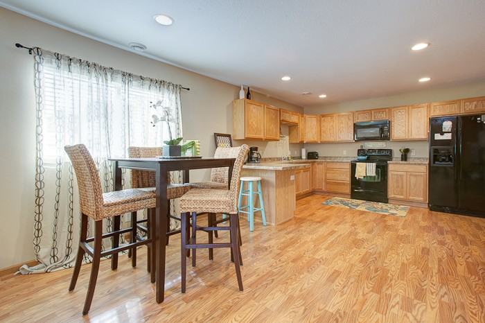 211 Butterworth St #211-2 - Photo 3 of 24