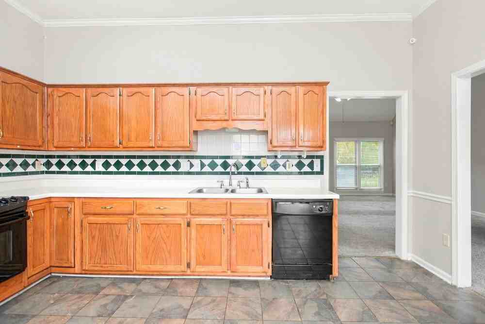 1964 Bohemia Dr - Photo 7 of 16