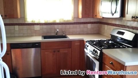 1017 Englewood Ave - Photo 2 of 6