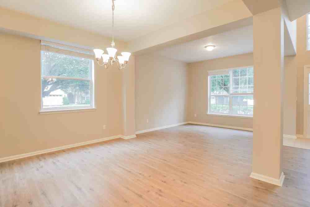 183 Pine Arbor Cir - Photo 6 of 17