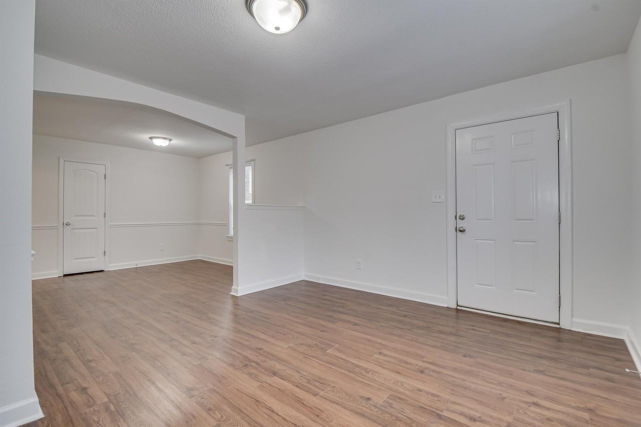 4014 Wheeler Woods Rd Apt B