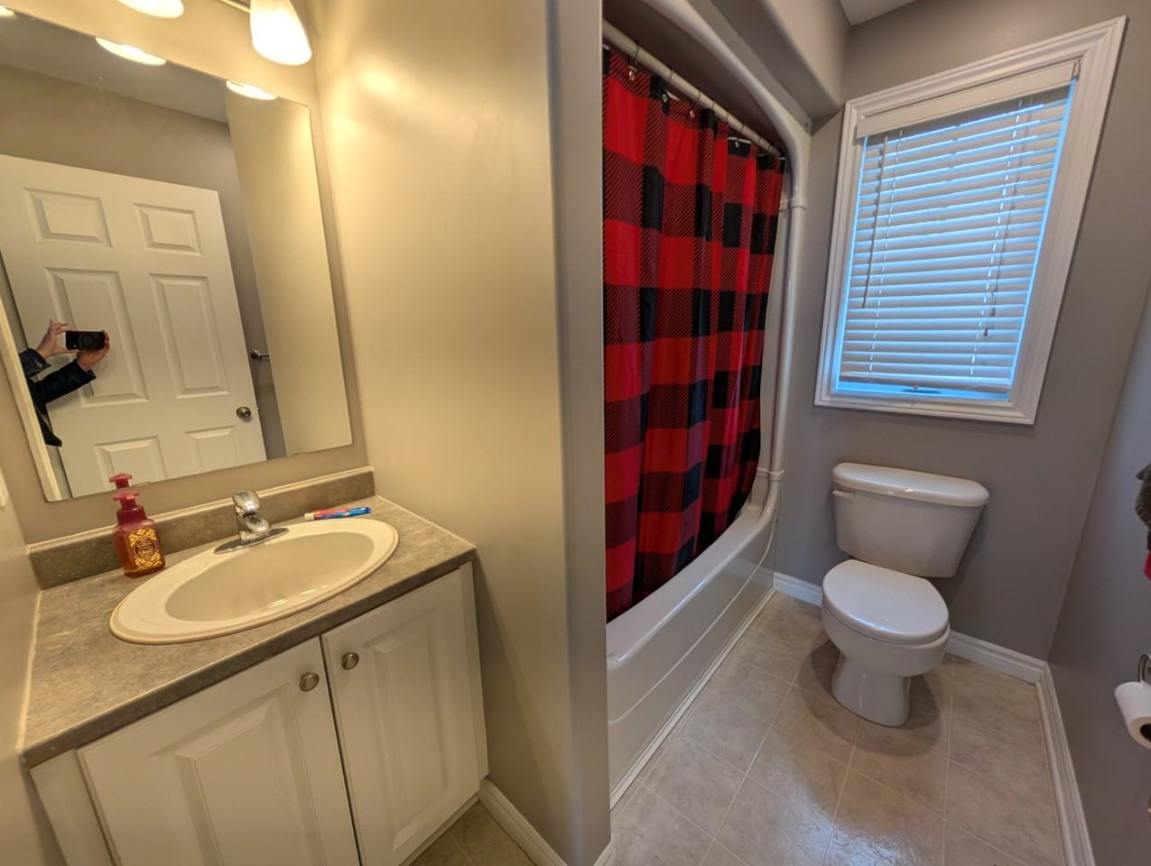 129 Benjamin Crt - Photo 5 of 11