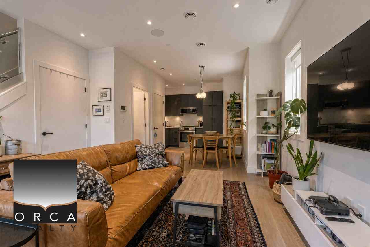 1784 Charles St - Photo 3 of 22